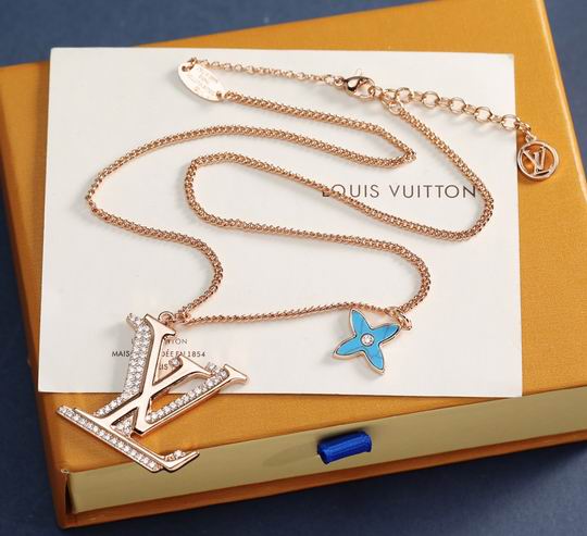 LV Necklace 11lyh401